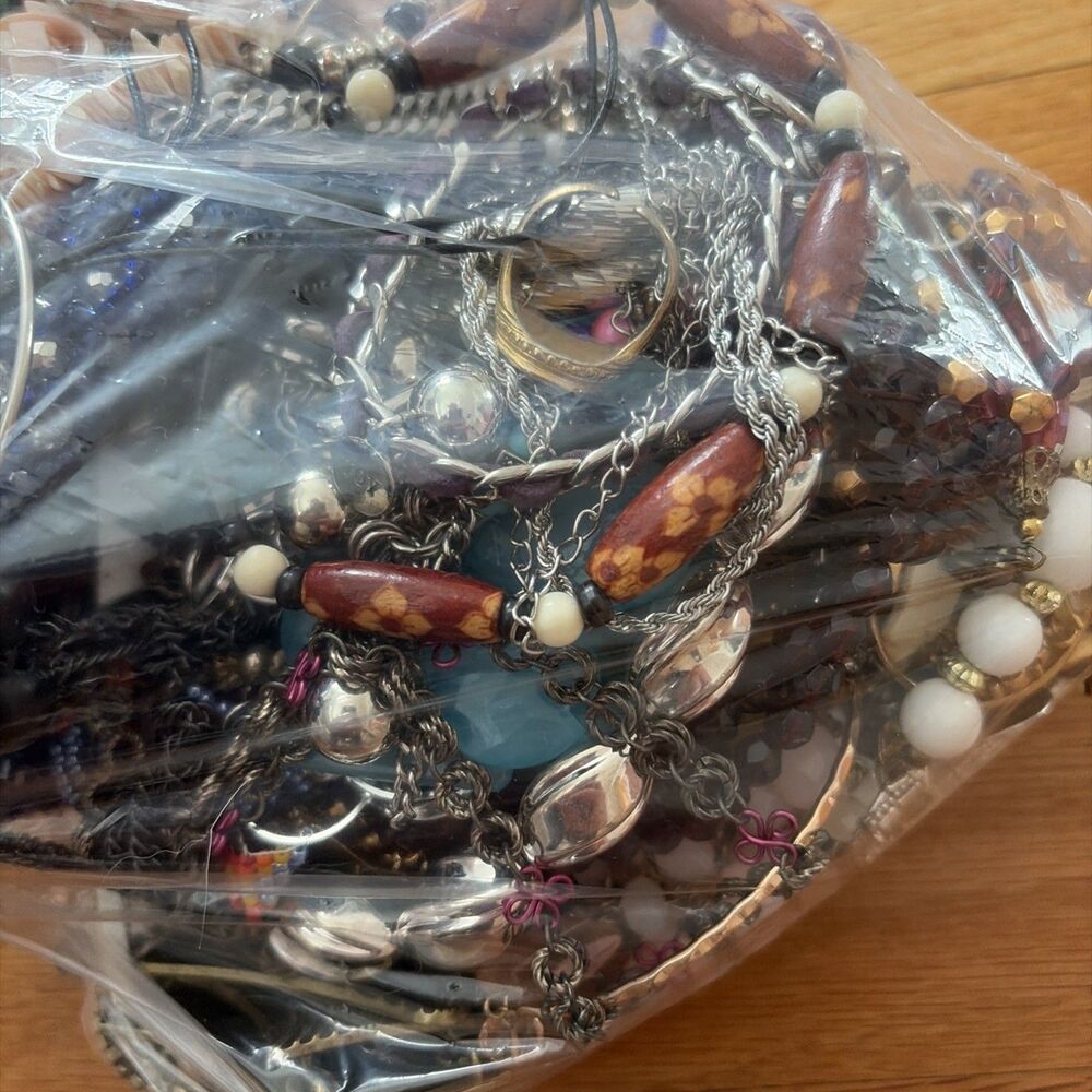 4LB SCRAP JUNK Jewelry Lot Craft Harvest Repurpose salvage Broken Vintage-Now